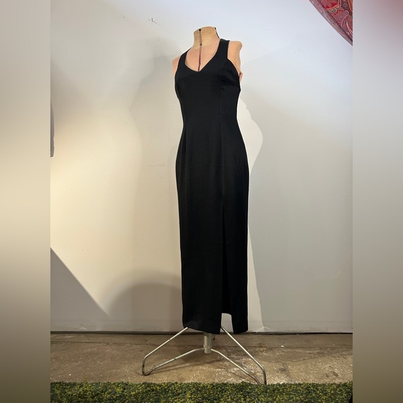Jessica McClintock Dresses & Skirts - Vintage Jessica McClintock Gunne Sax Black Dress with Slit and Back Detail